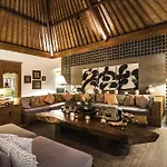 Villa Tiga Puluh