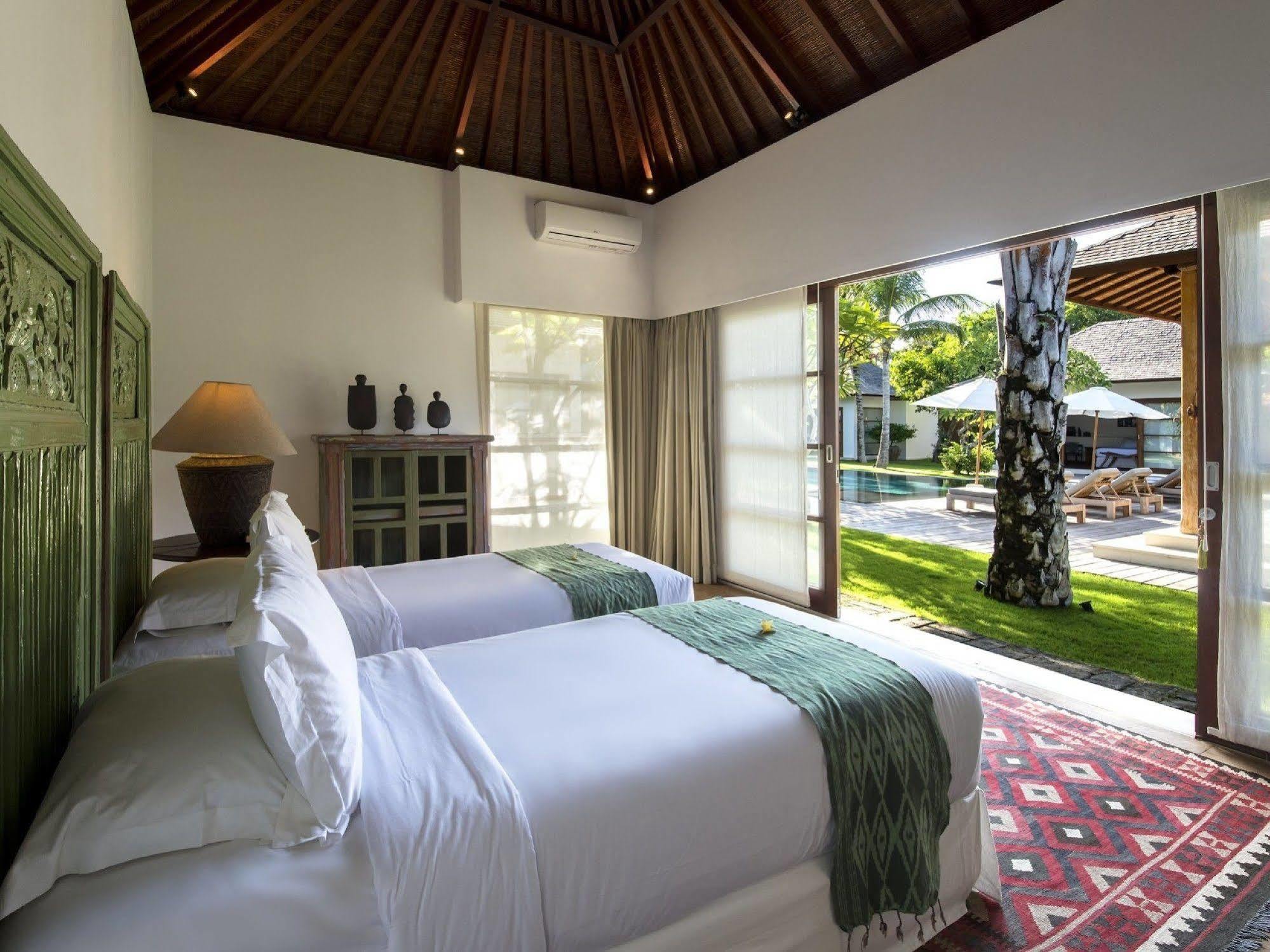 Tiga Puluh Villa *